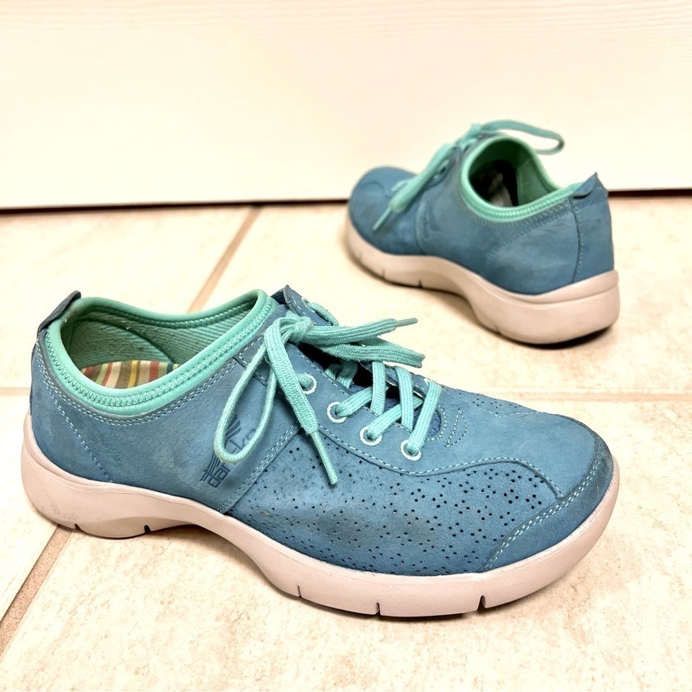 Dansko Elise Blue & Green Suede Lace Up Casual Comfort Sneakers Shoes 7M